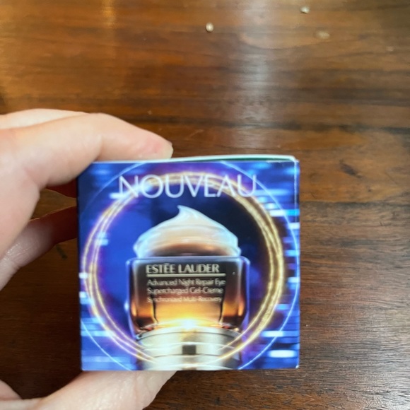 Estée Lauder Advanced Night Repair Eye Supercharged Gel-Cream-NWT - Picture 2 of 4